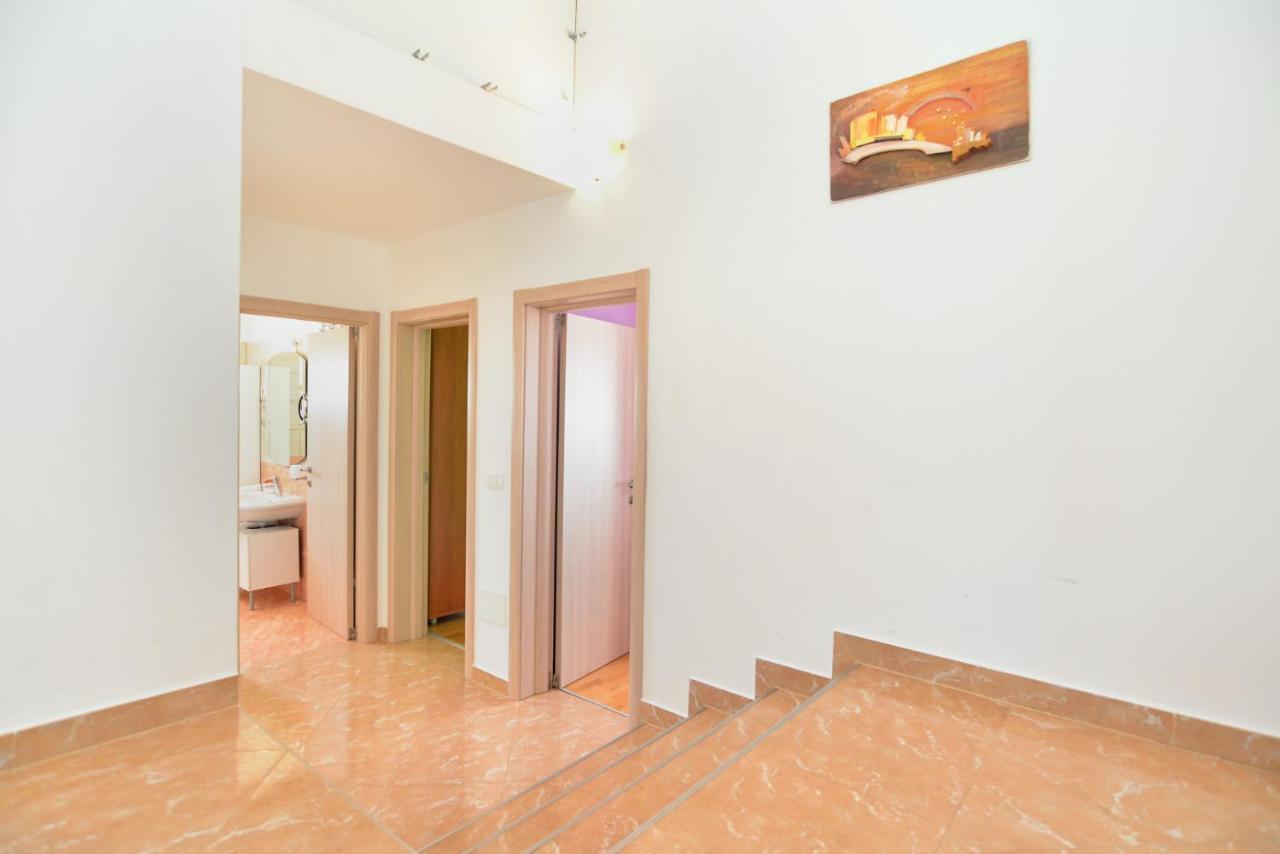 Apartment Patricia 1756 Pula Exterior foto